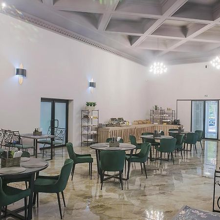 Hotel Corvin House Hunedoara Exterior foto